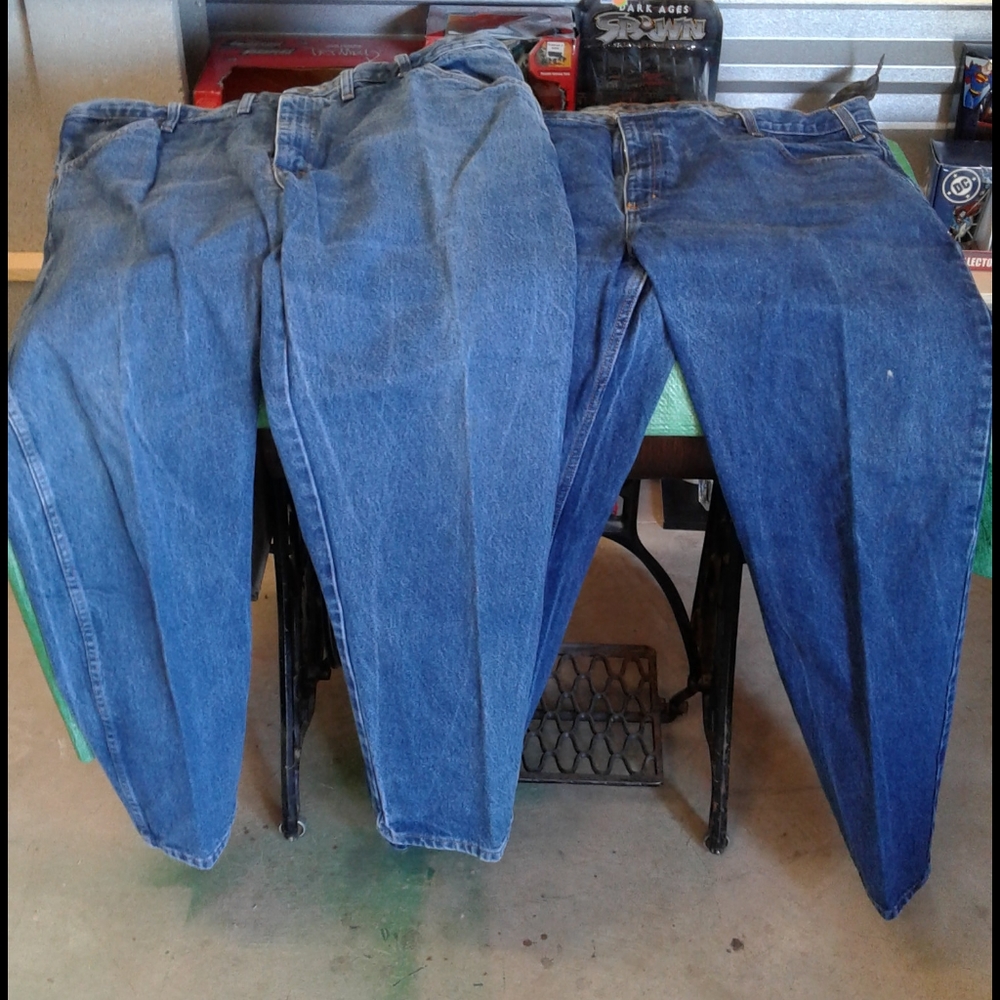 Men's blue jeans